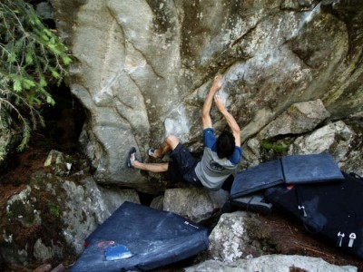 Franz in Sukkubus 7c+ Magic Wood