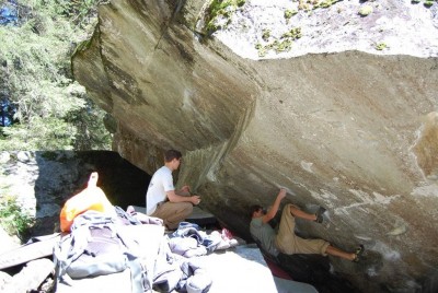 Du Cote D'un seshuan