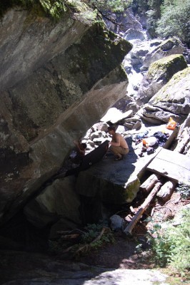 Du Cote D'un seshuan