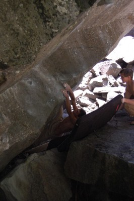 Du Cote D'un seshuan